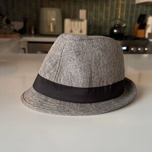 H&M Gray Fedora Hat with Black Band